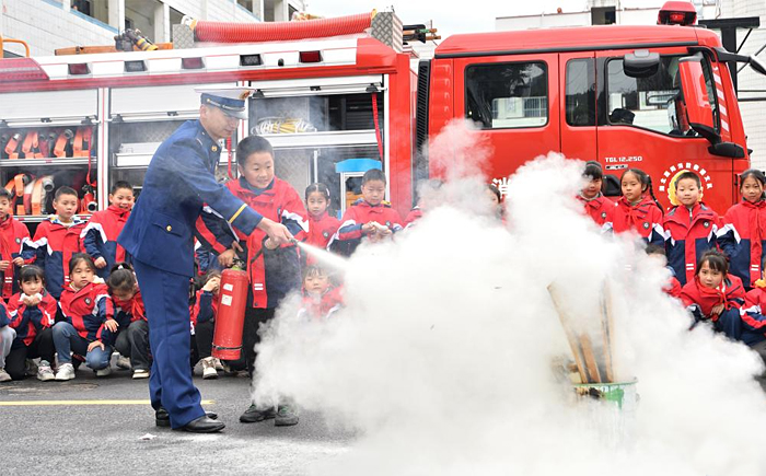 安全教育伴成長